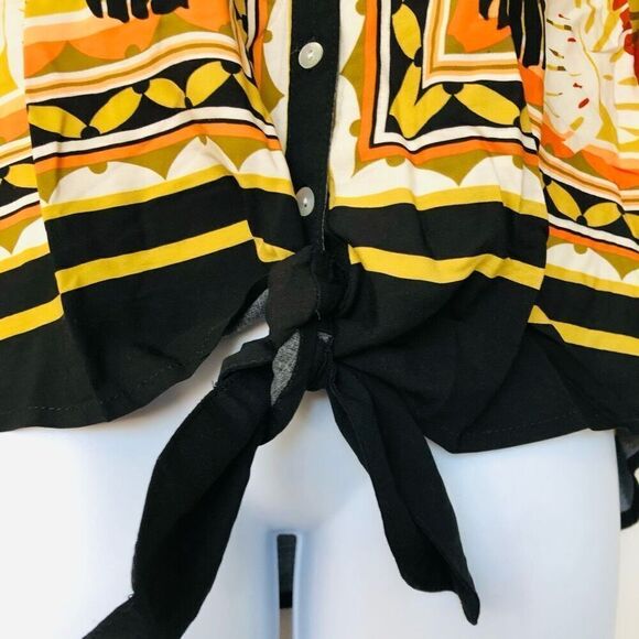 NWOT Ruby Road Palm Leaves Tie Front Blouse - Picture 7 of 16